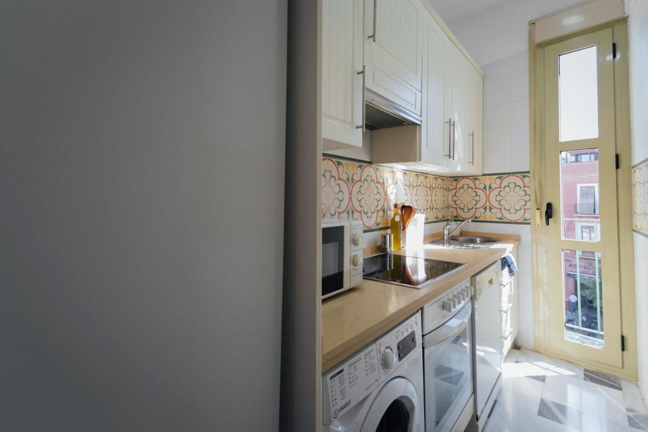 San Julian Apartment Sevilla Exteriör bild