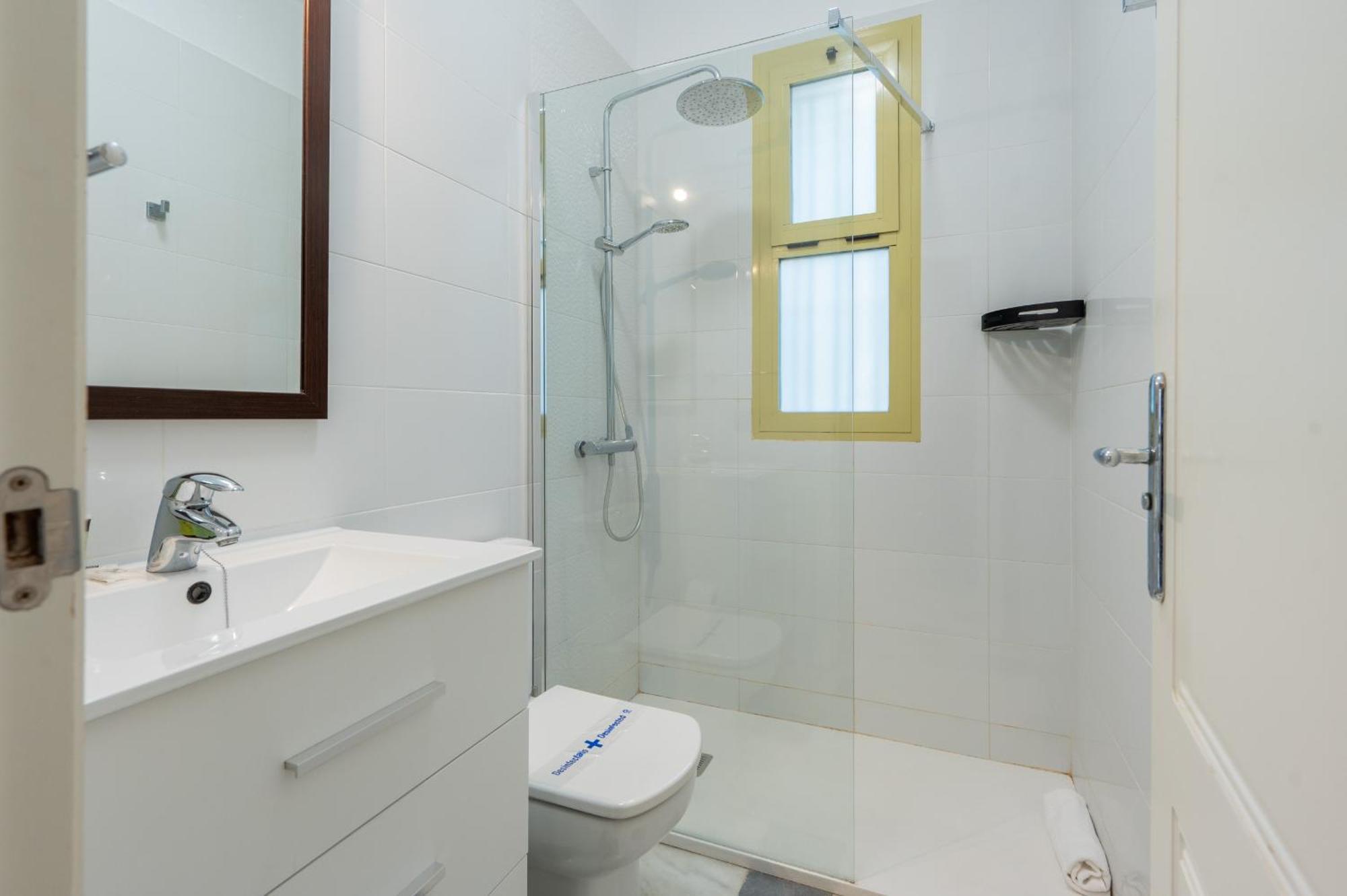 San Julian Apartment Sevilla Exteriör bild