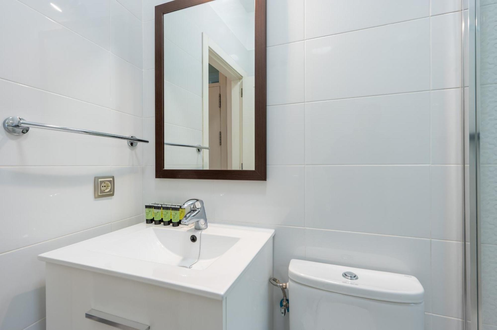 San Julian Apartment Sevilla Exteriör bild